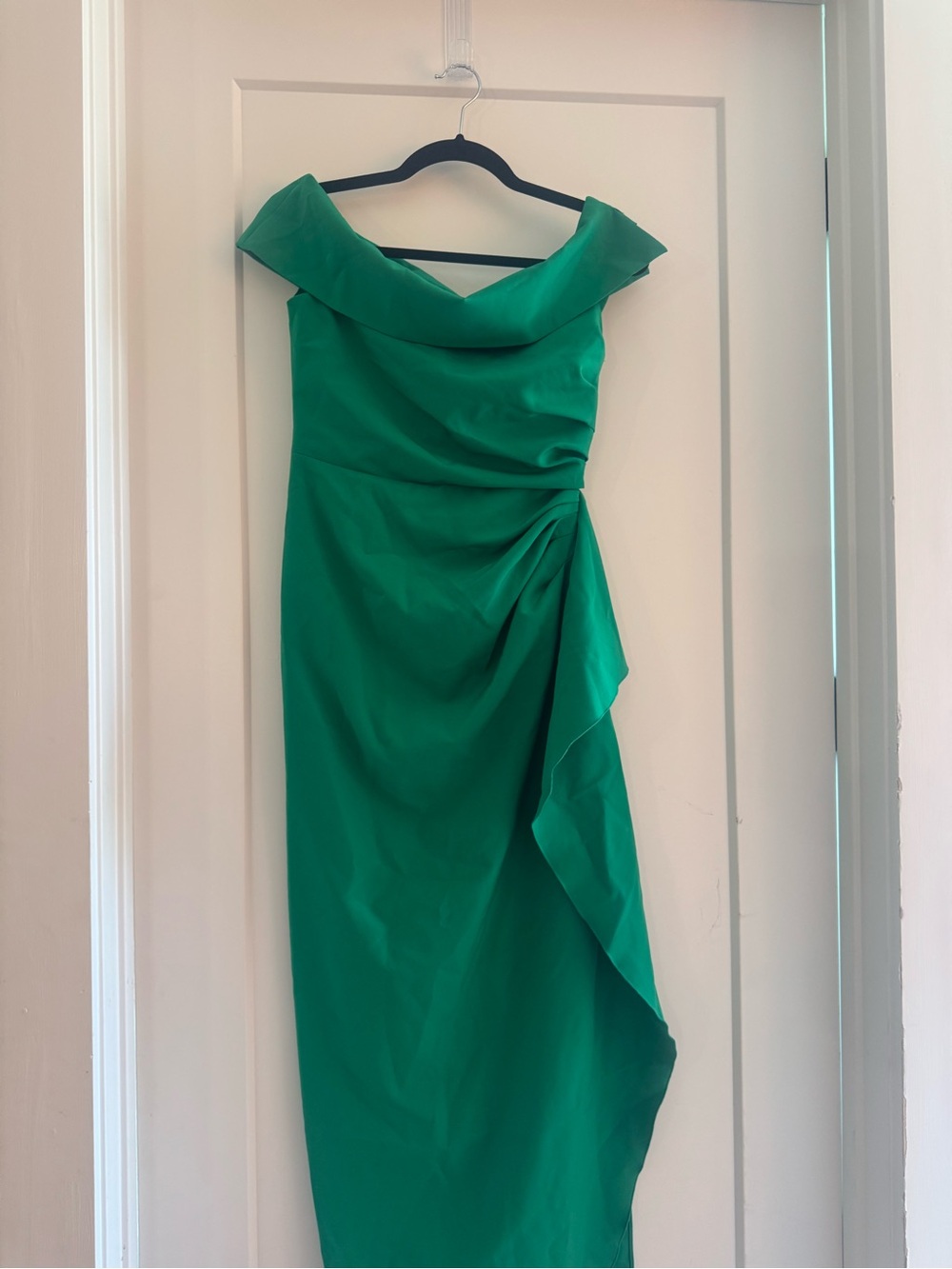 Off-Shoulder Green Evening Dress
